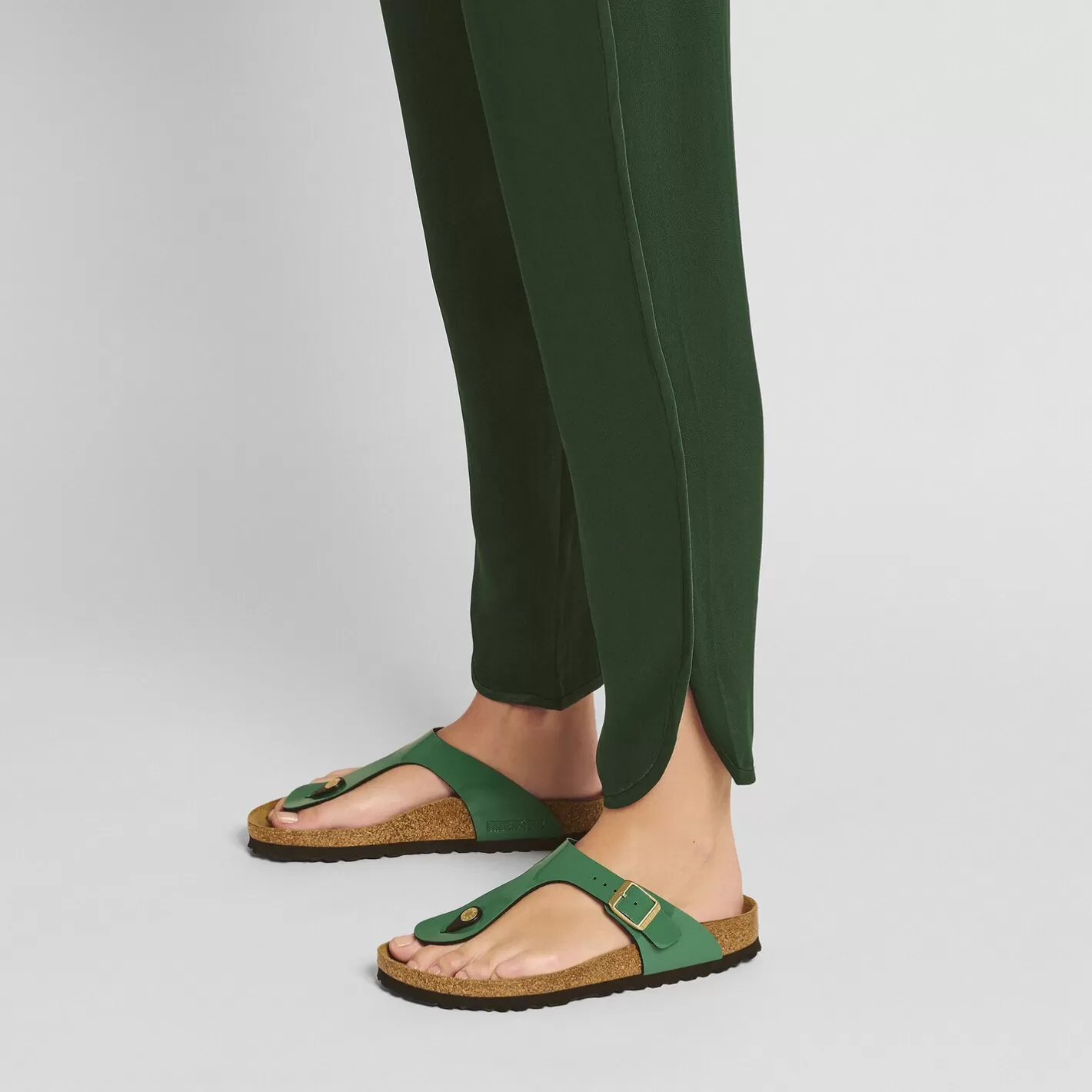 Cheap Birkenstock Gizeh Patent Digital Green
